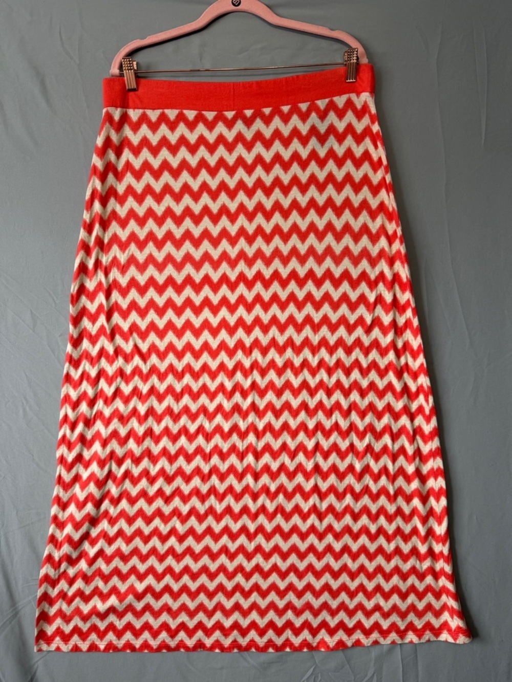Tommy Hilfiger Womens Chevron Zigzag Striped Maxi Skirt Size L Coral Flowy